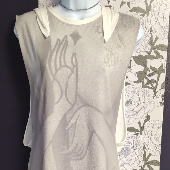 Psylo Meditation Graphic Hooded Tee - Picture 1 of 6